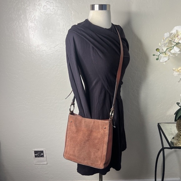 Rebecca Minkoff Jody Feed Bag Acorn Brown Shoulder Crossbody Leather Purse - Picture 2 of 6